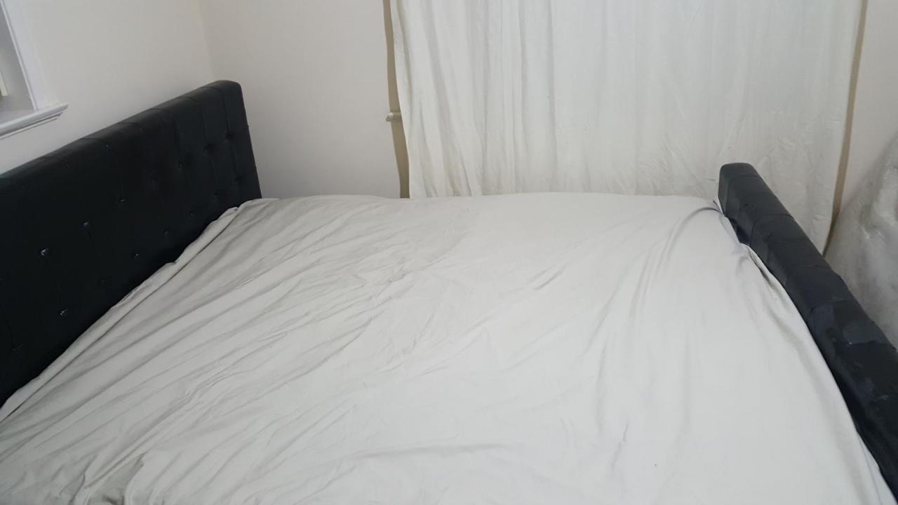 Splendid 4Bedrooms Shared Home Манчестер Екстер'єр фото